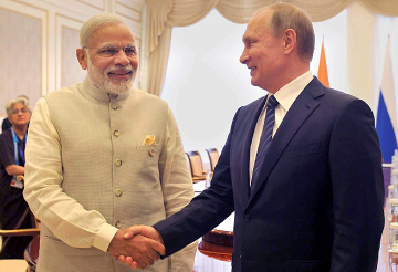 क्या भारत और रूस के बीच रिश्तों की दरार पाटने का वक़्त आ गया है?  