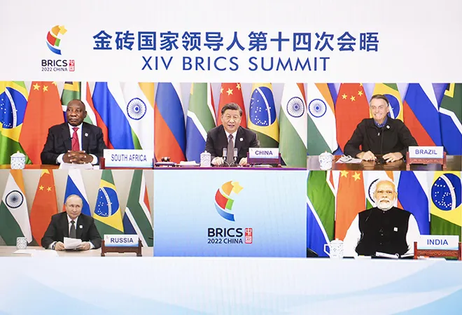 Straddling cooperation and challenges at BRICS  