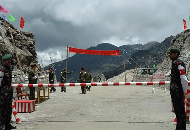 What does absence of Indo-China joint statement on Doklam withdrawal say?