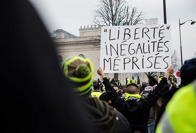 Will the yellow vests movement spread across Europe?  