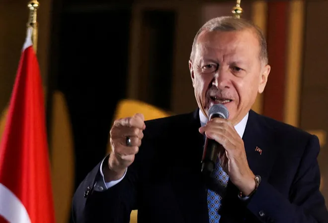 Erdoğan retains power in Türkiye
