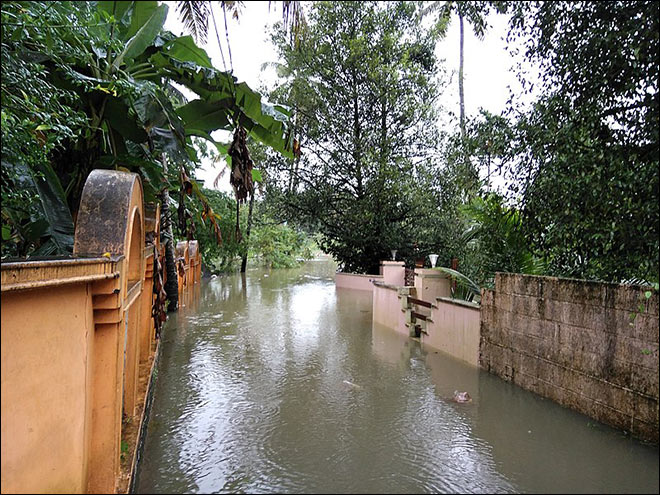 Kerala, Floods, Collapses, floods, Indian Army, Indian Navy, NDRF, Wayanad, IMD, Global Warming, Ramanath Jha, Urban Futures