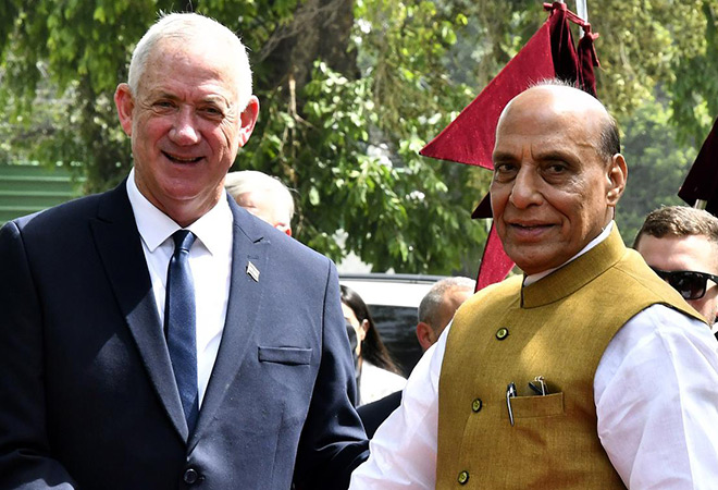 Meeting Modi in India, Gantz seeks to boost security cooperation